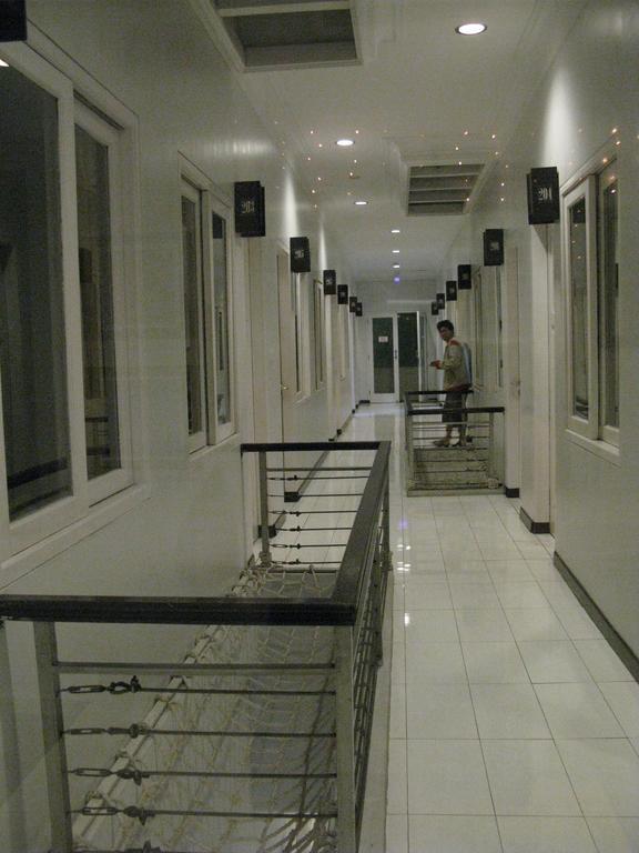 Onyx Residence Jakarta Exterior photo