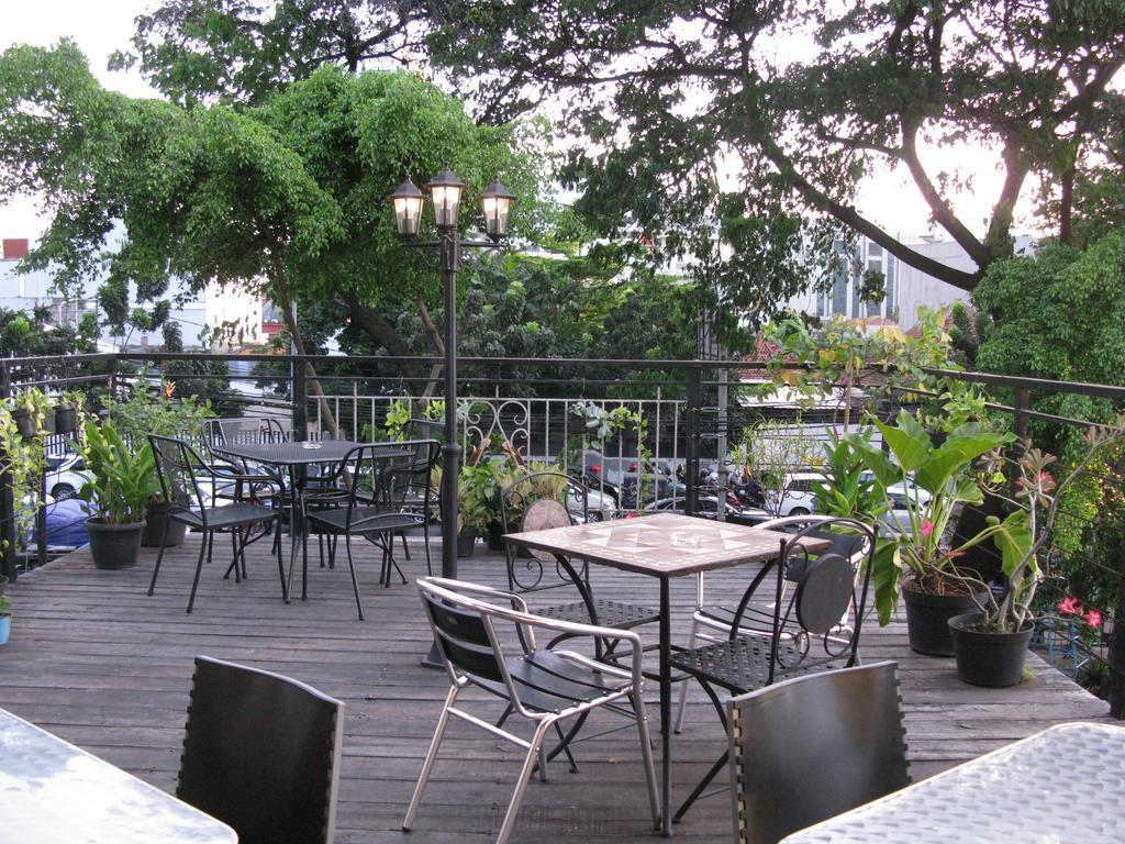 Onyx Residence Jakarta Exterior photo